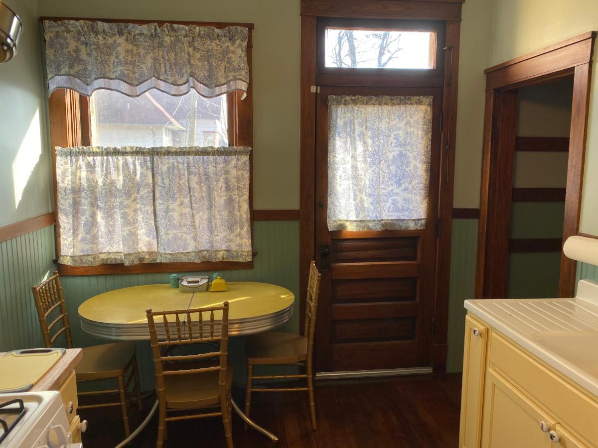 Apartamento The Edmond An 1887 Arts & Crafts Gem Saint Joseph Exterior foto